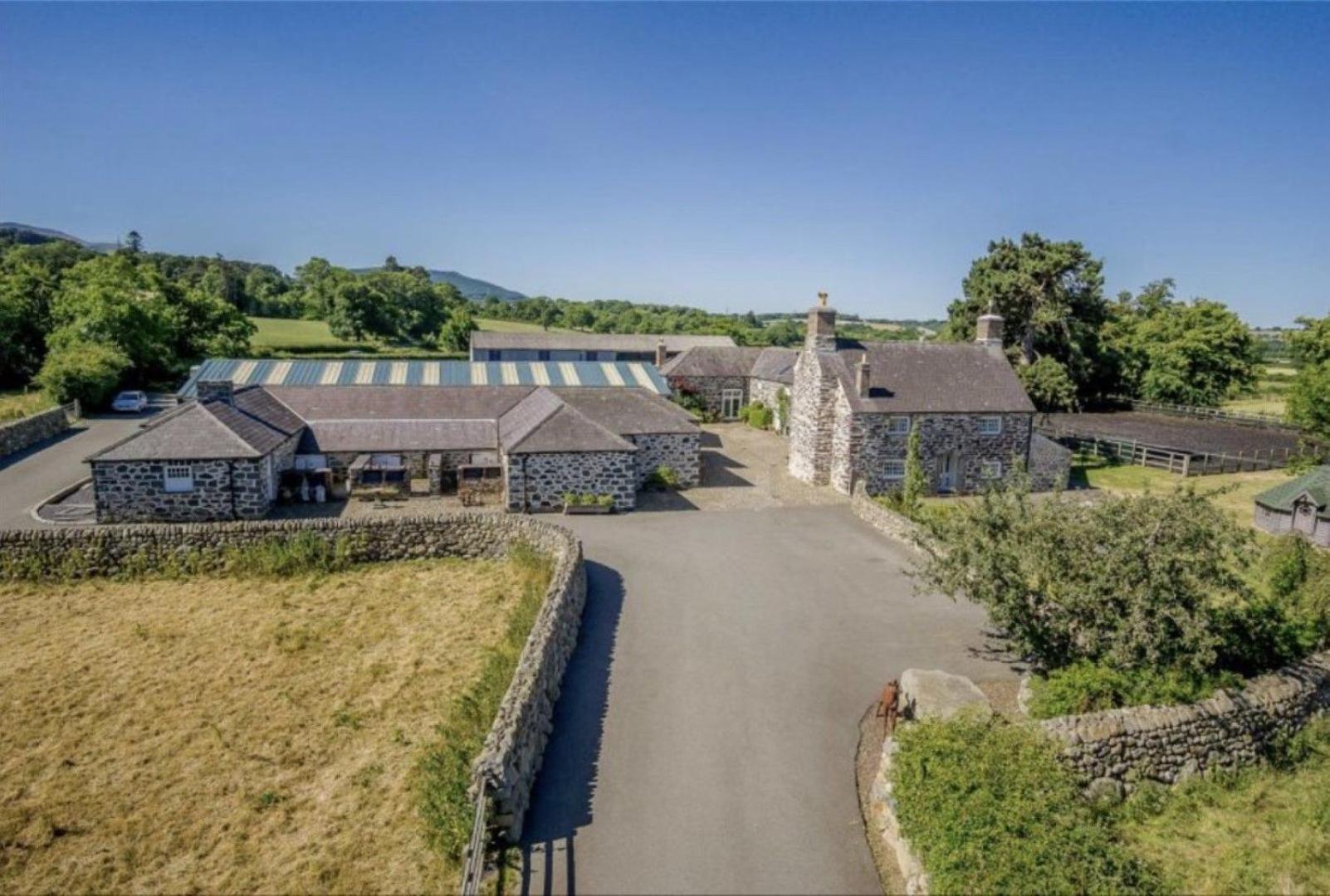 Tal Y Bont Uchaf Villa Bangor Eksteriør billede